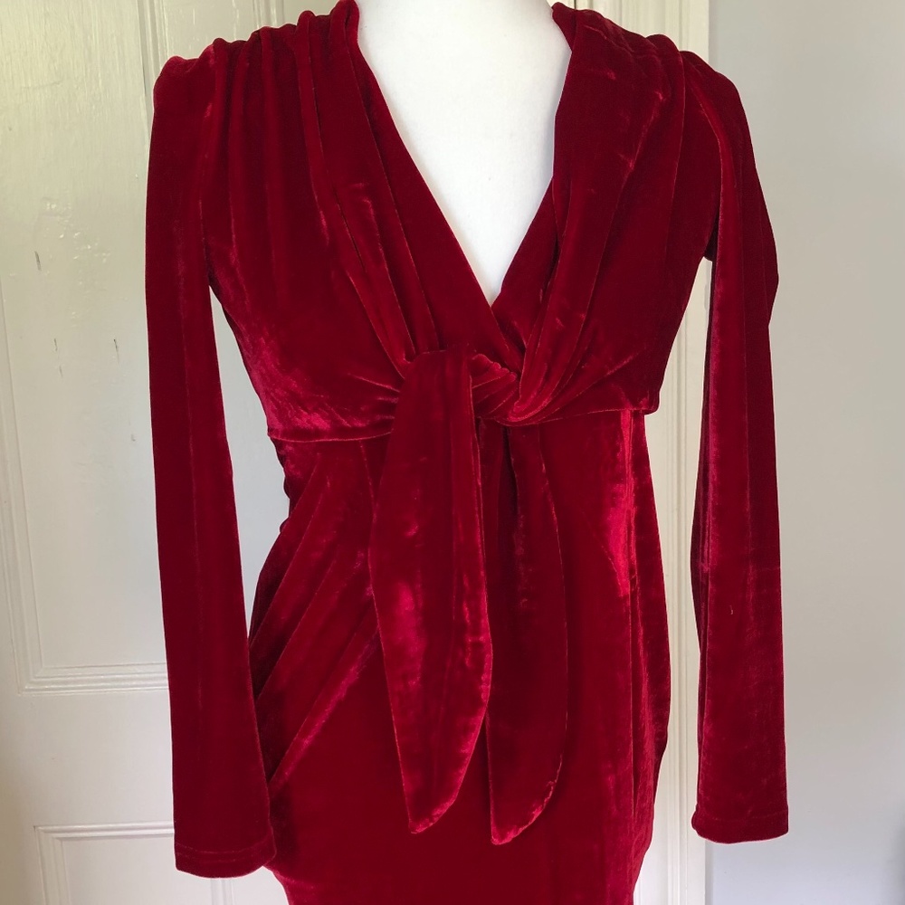 Lulus Red velvet Dress Size S - Never worn